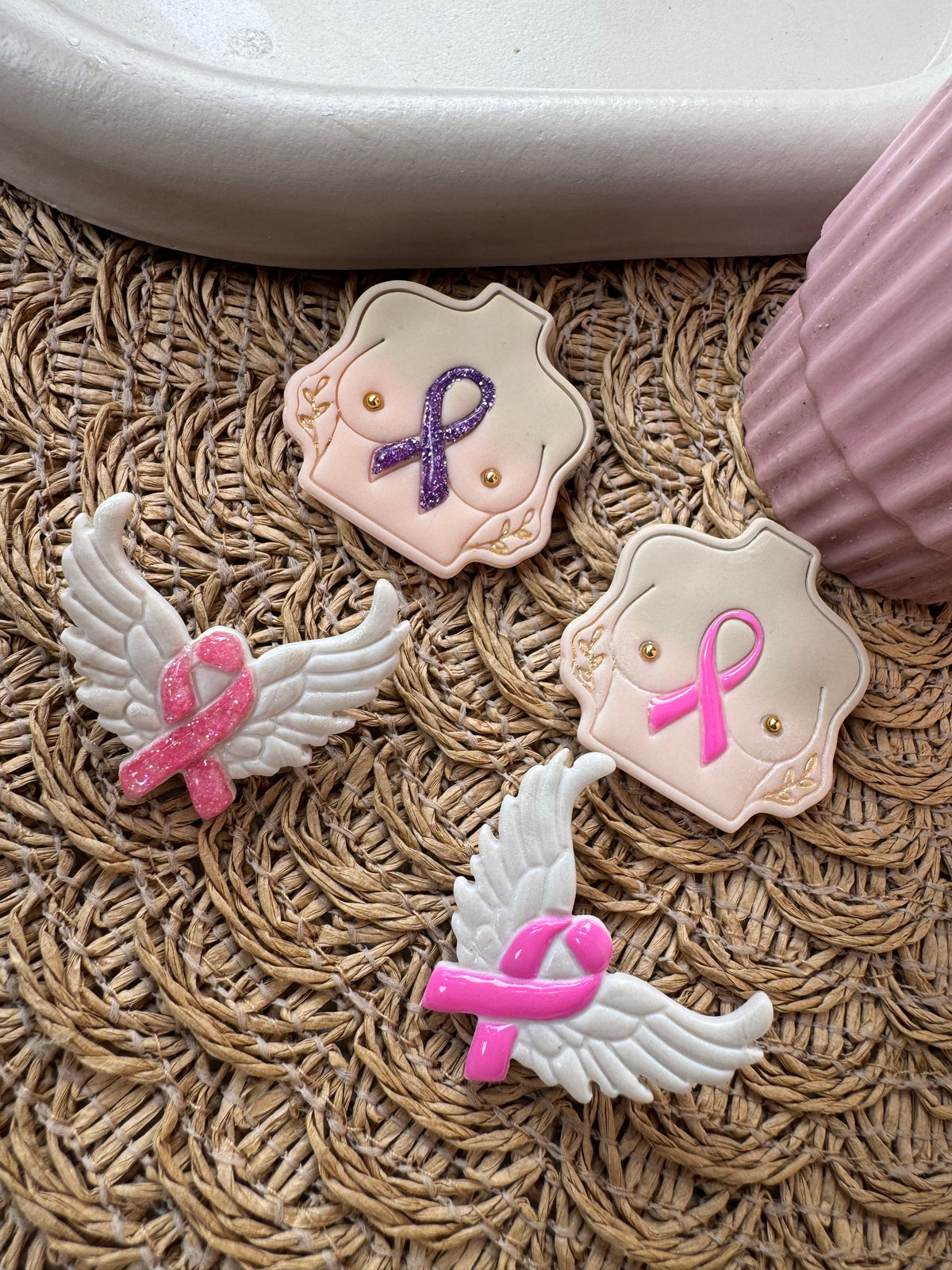 Broches Solidaires 🎀